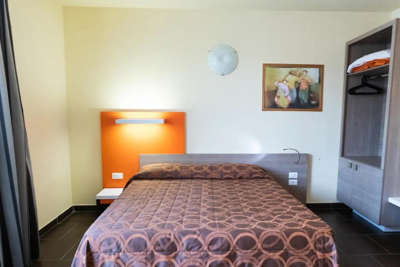 Hotel Fiera Rho 3*,