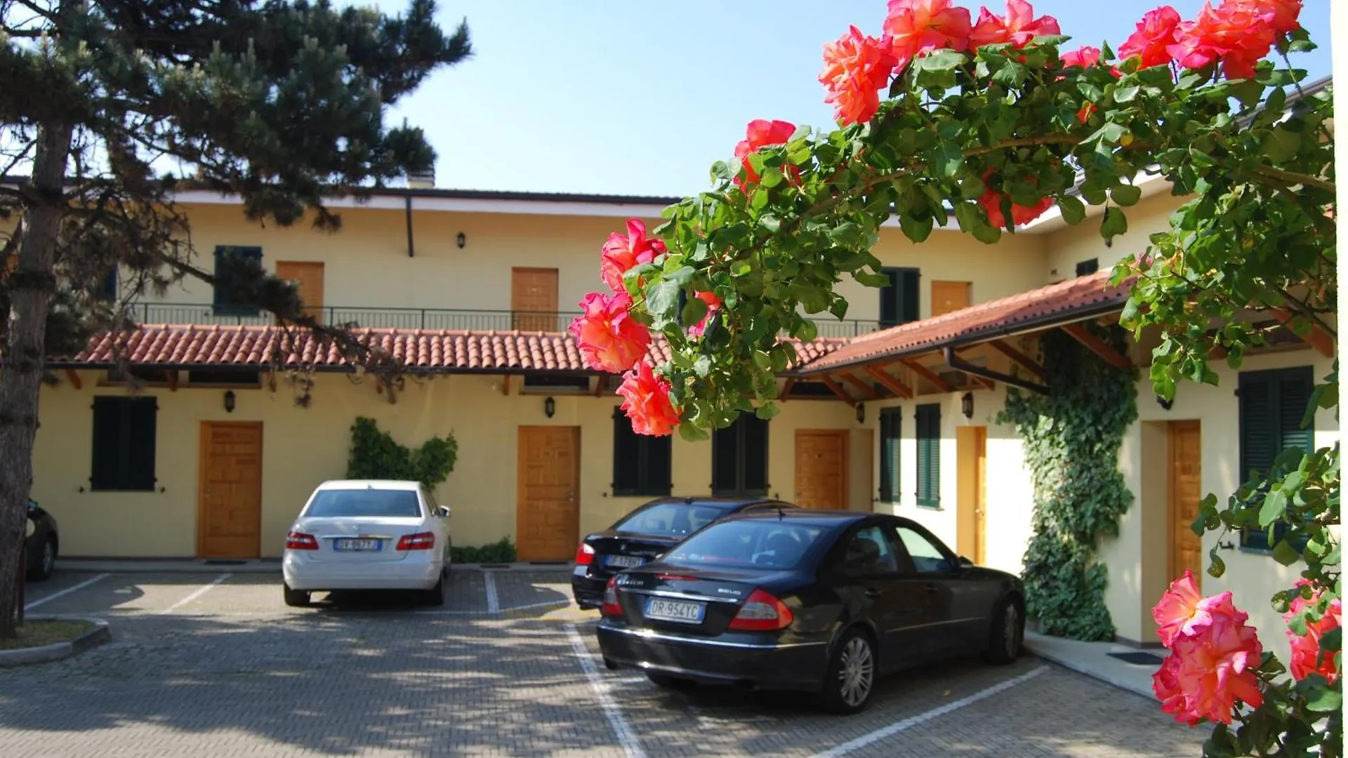 Hotel Fiera Rho 3*,  Italy
